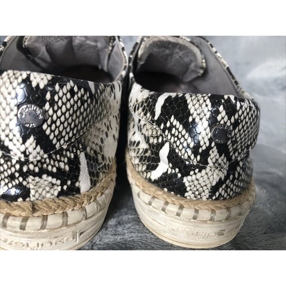 J/Slides Woman’s Super Soft Snake Skin Shoes 9 Medium - Picture 8 of 10